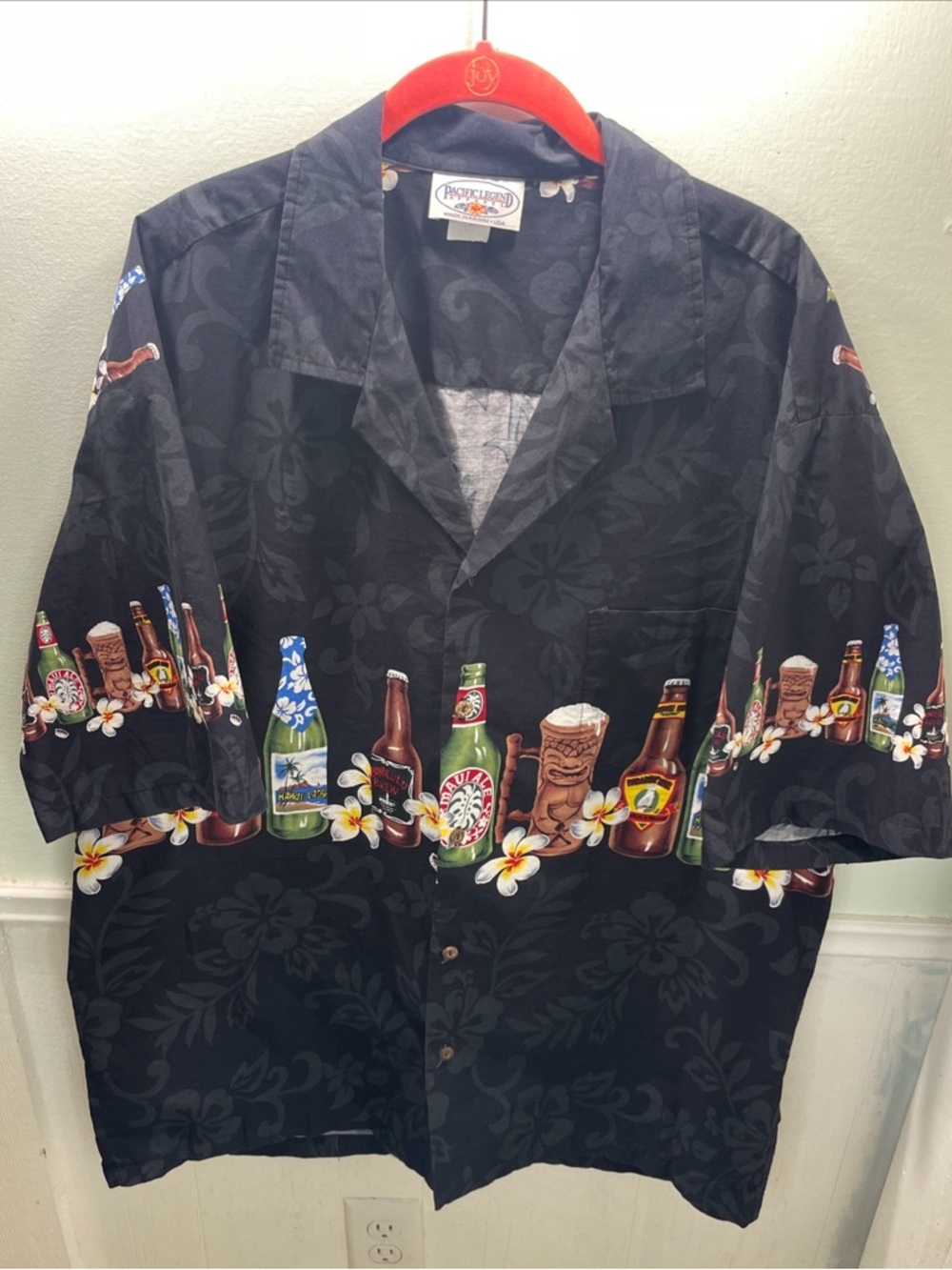 Pacific Legend Black Hawaiian Tiki Bottle Print Camp Shirt
